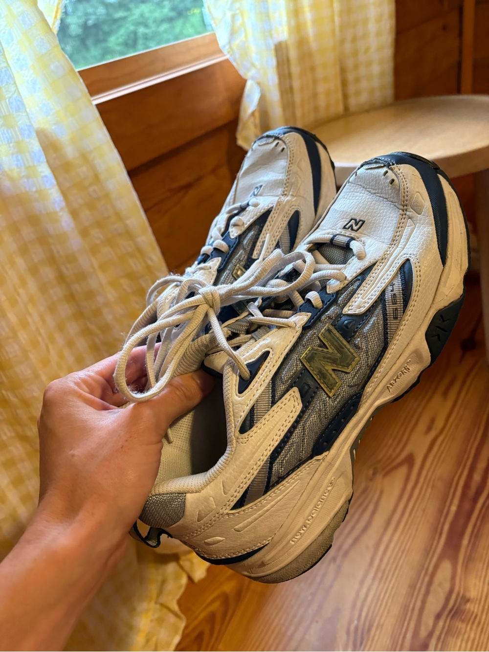 2000s New Balance 530